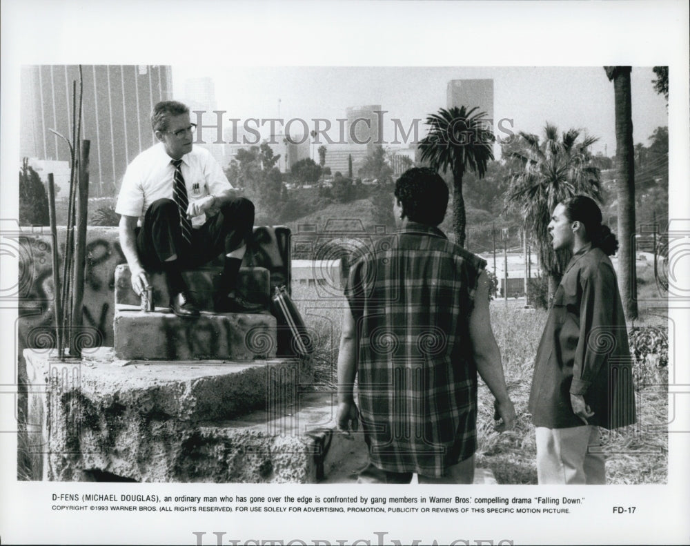 1993 Press Photo Michael Douglas Stars In Falling Down - Historic Images