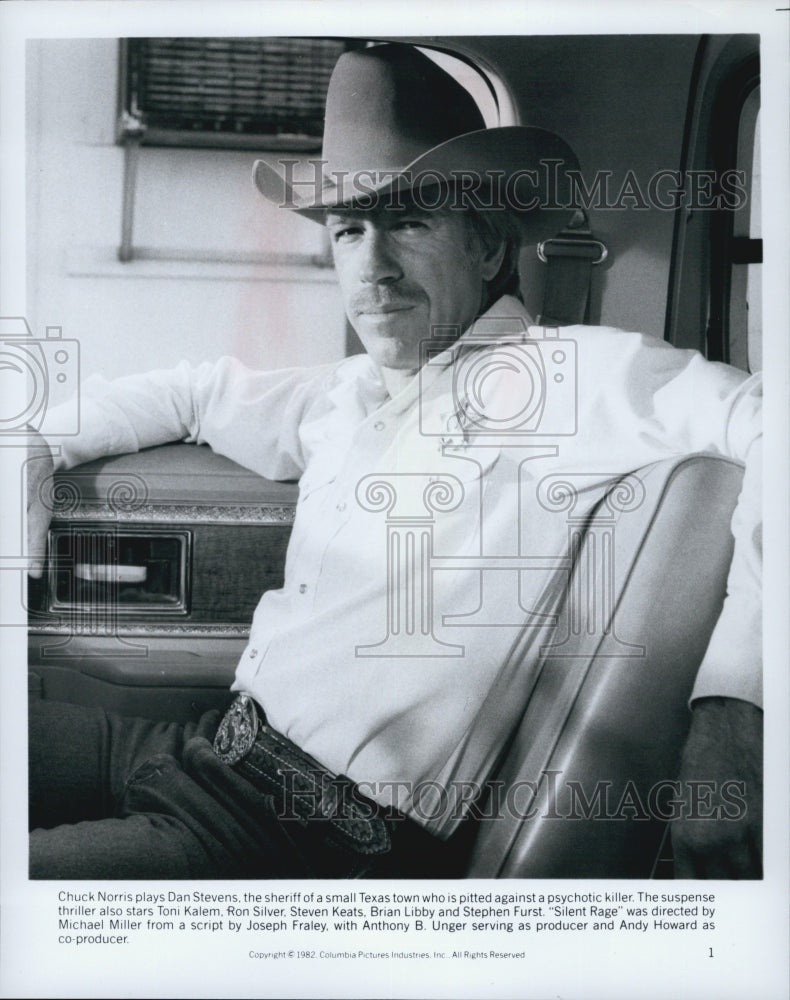 1982 Press Photo Chuck Norris Stars In Silent Rage - Historic Images
