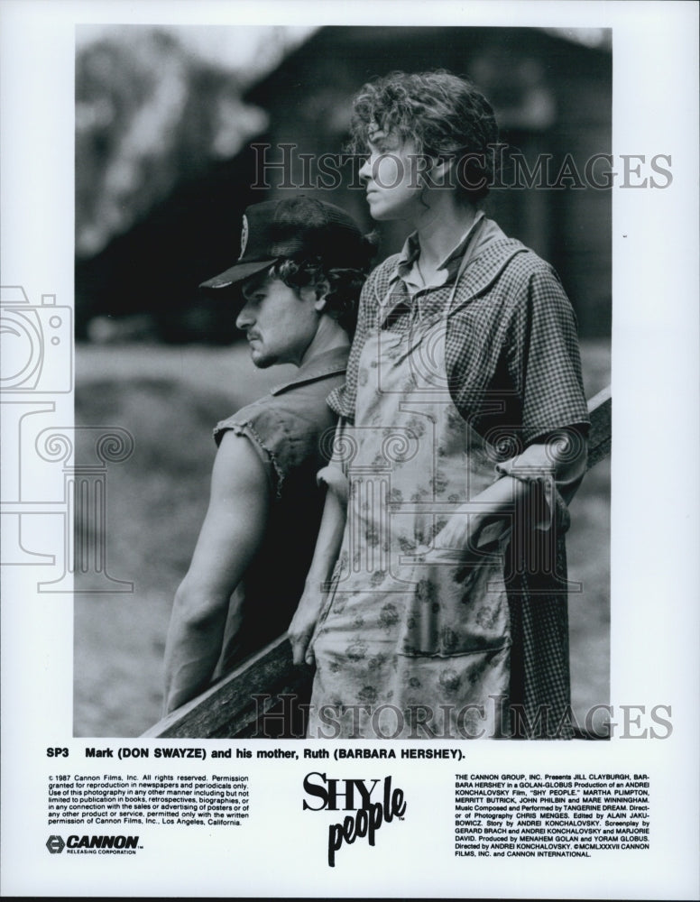 1987 Press Photo Don Swayze, Barbara Hershey "Shy People" - Historic Images
