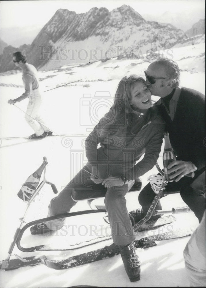 1971 David Niven On Top Of Germany''s Highest Mounain-Historic Images
