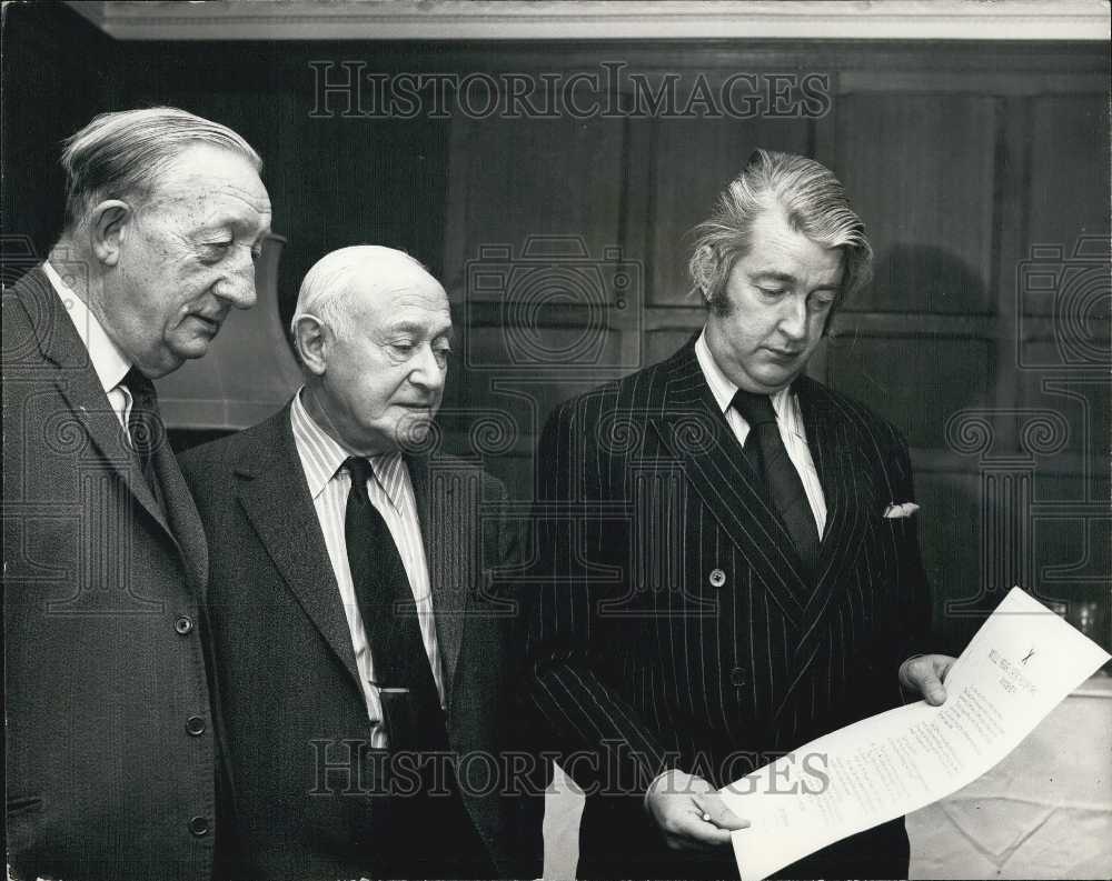 1974 Lord Wigg Shinwell Christopher Frere-Smith Get Britain Out - Historic Images