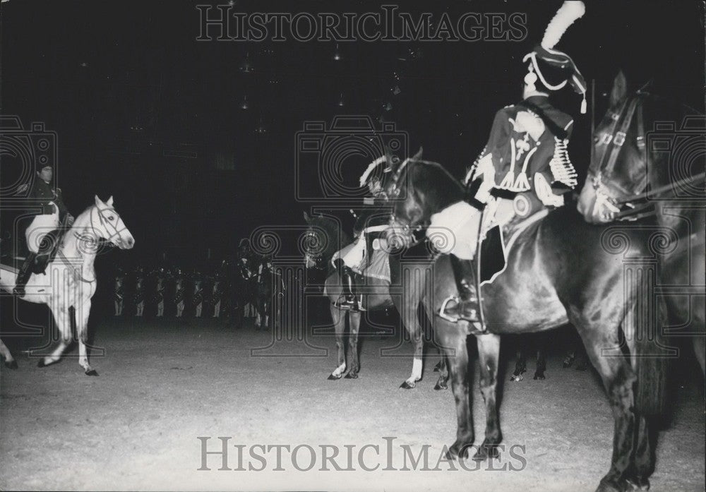 1954 Incident at International Jumping Show In Paris - Historic Images