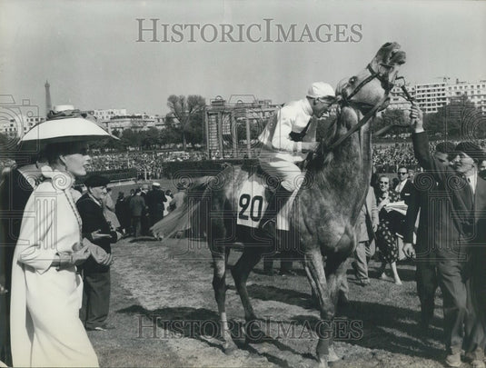 1957 Press Photo Qumillgrey, Daumas at Prix Du President De La Republique-Historic Images