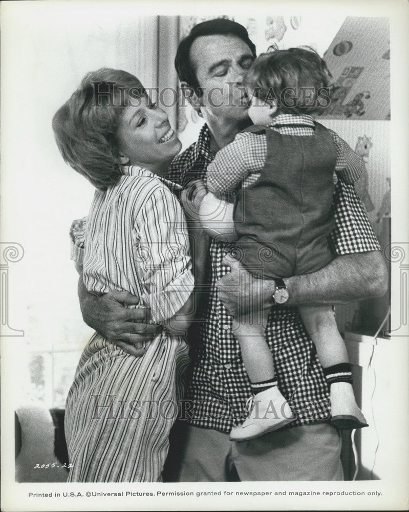 Press Photo Carol Burnett Actress Walter Matthau James McAllister Pete N Tillie - Historic Images