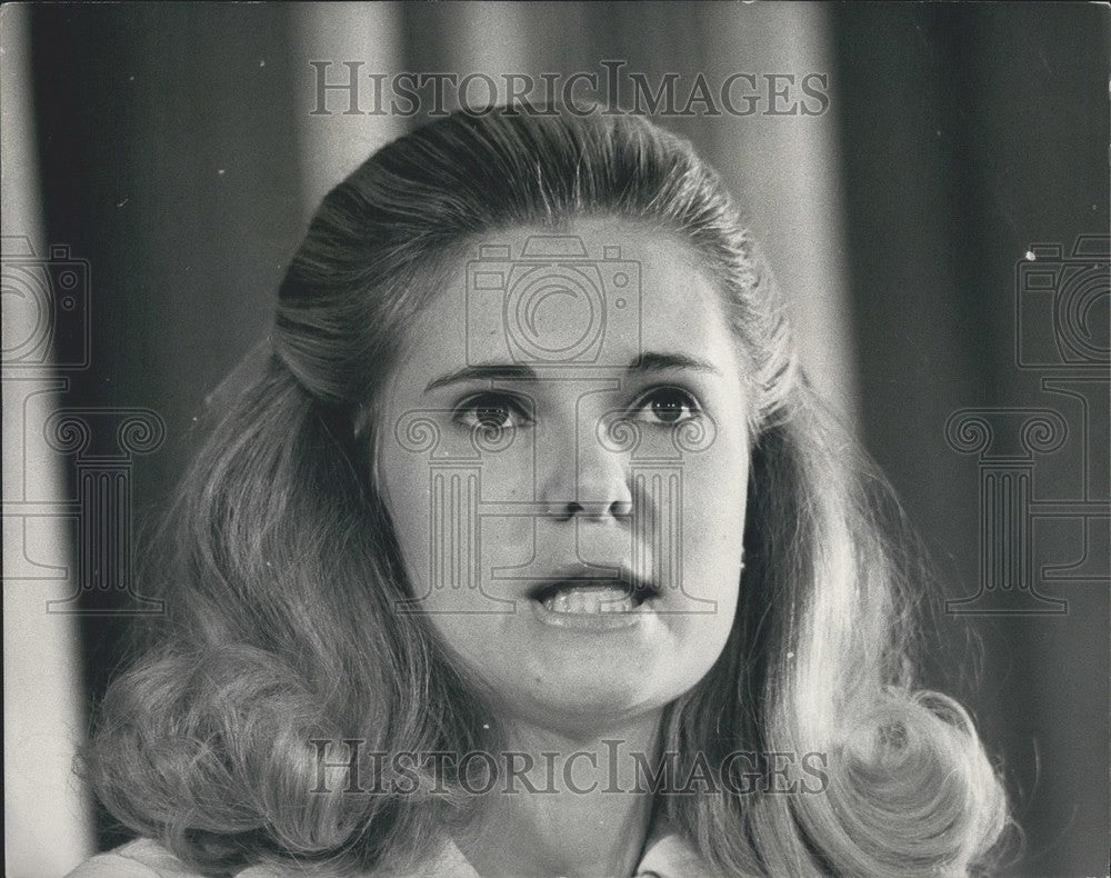 1969 Press Photo Tricia Nixon Daughter Of President American Embassy - Historic Images