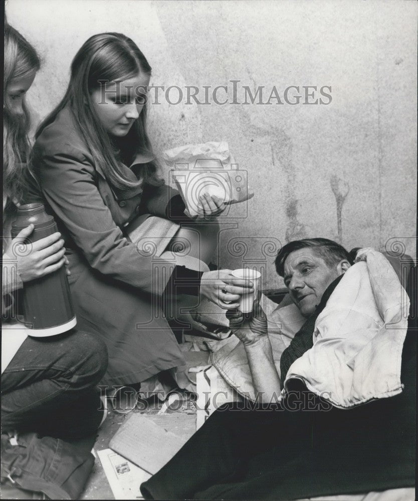 Press Photo Schoolgirls Midnight Angels Giving Man Water Moorhill School - Historic Images