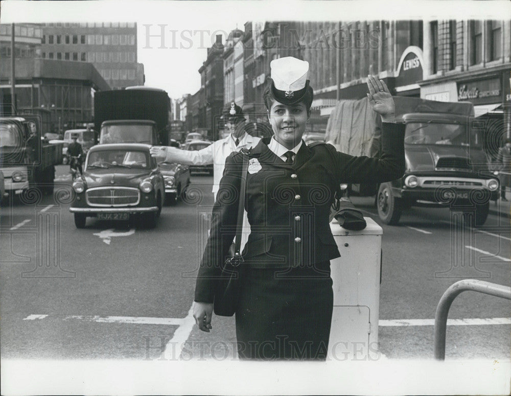 1966 Edna Avivi Policewoman Tel Aviv - Historic Images