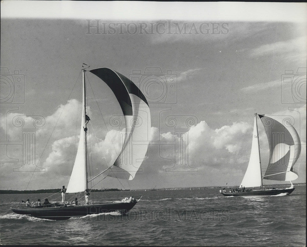 1965 &quot;Firkbrand&quot; (left) and &quot;Drumbeat&quot; Yachting At Cowes-Historic Images