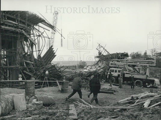 1971  Man Killed & Fifteen Injured in Motorway Bridge Collapse - Historic Images