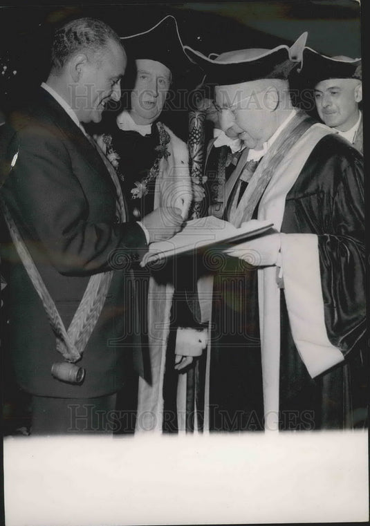 1953 M. Maotti Mayor of Paris Signs Golden Book - Historic Images