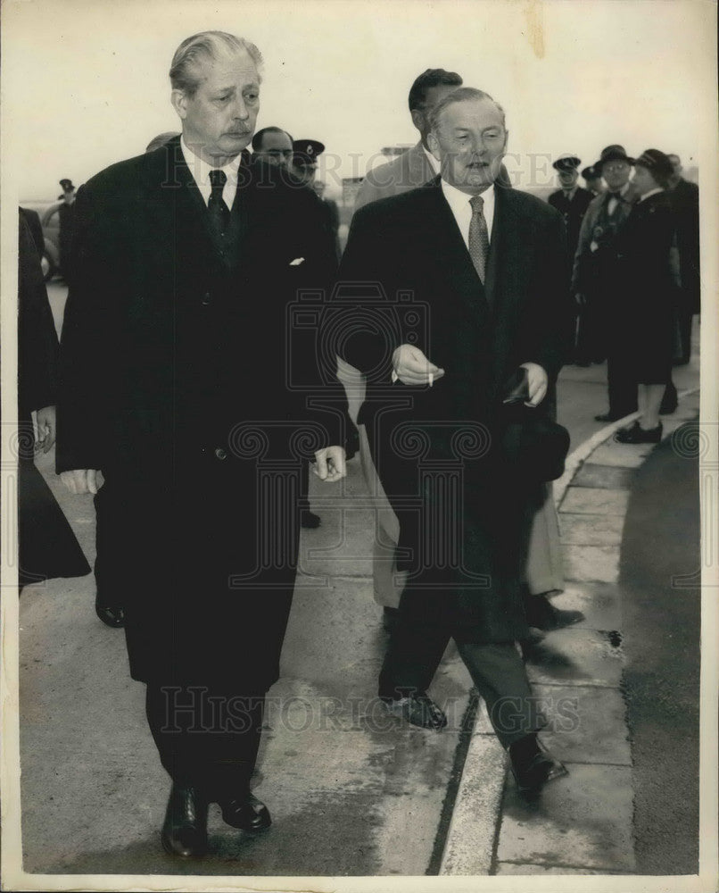 1958, Mr. Harold Macmillan &amp; Mr. Selwyn Lloyd In London - KSB00385 - Historic Images