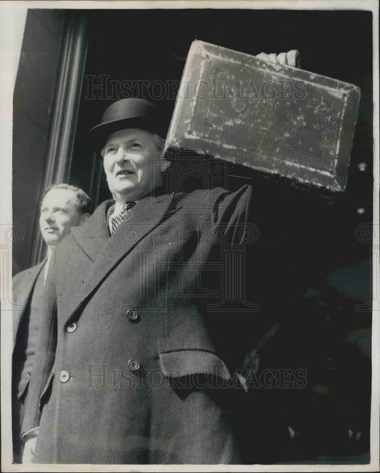 1962 Press Photo Lt. Gen. Sir Robert Manserch K.B.E At the War Office-Historic Images