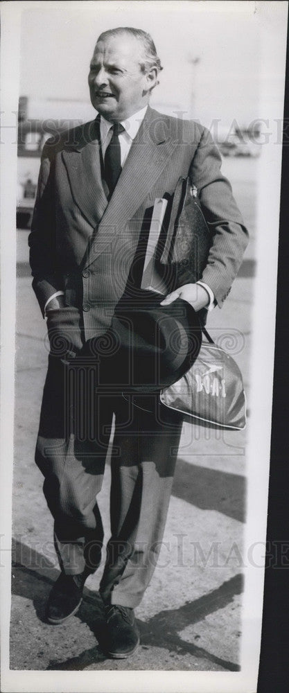 1959, Foreign Secretary Mr. Selwyn Lloyd Returns To London - Historic ...