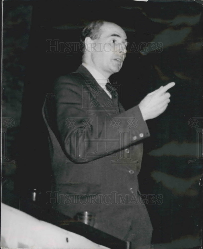 1950 Press Photo Mr. John Strachey at Election Meetings - KSB00575 - Historic Images