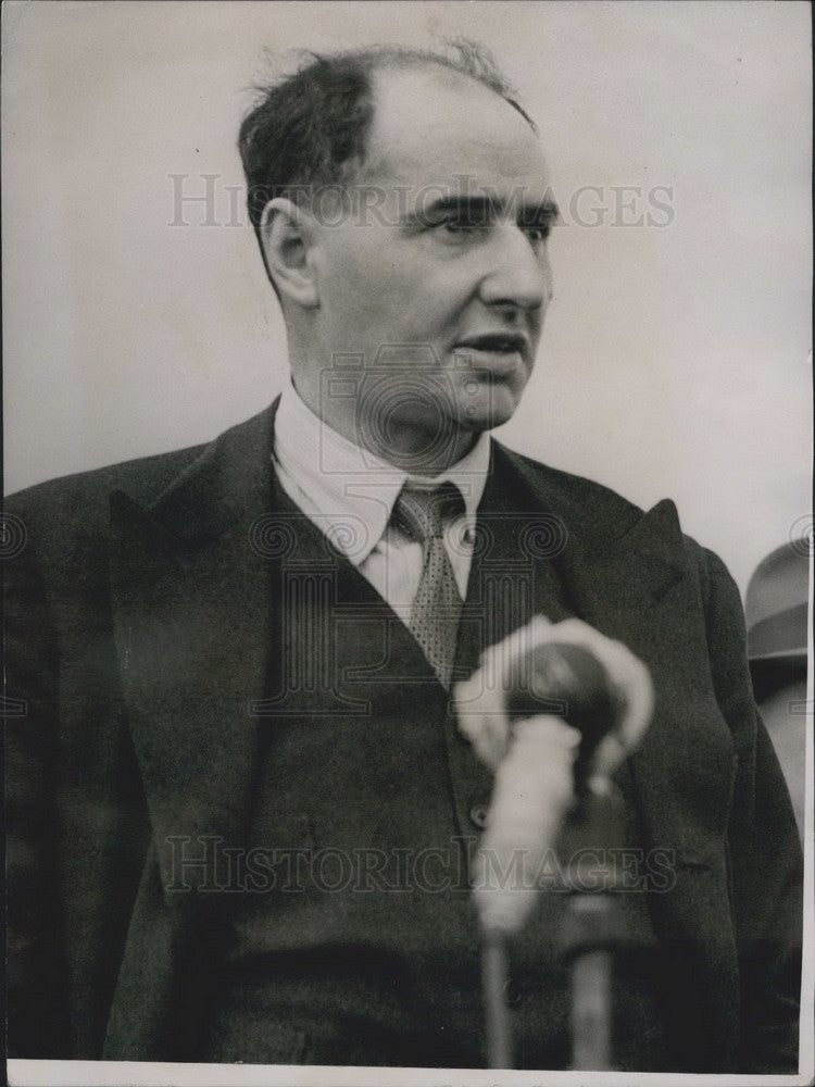 1946, Britain's Food Minister ,Mr. John Strachey - KSB00577 - Historic Images