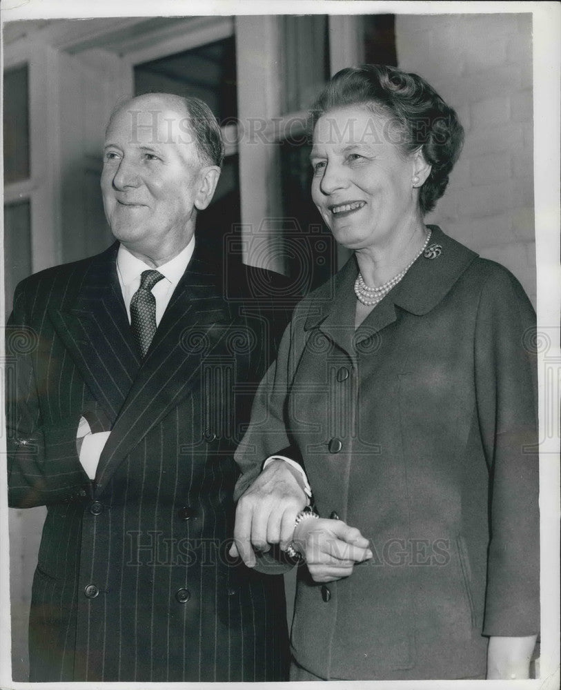 1961, Dr. Edith Summerskill & her husband - KSB00759 - Historic Images