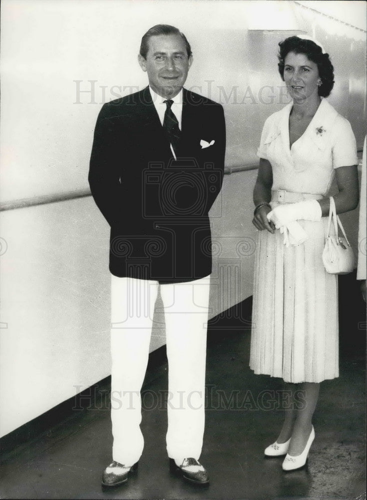 Press Photo Stavros Niarchos & wife Eugenia - KSB01099-Historic Images