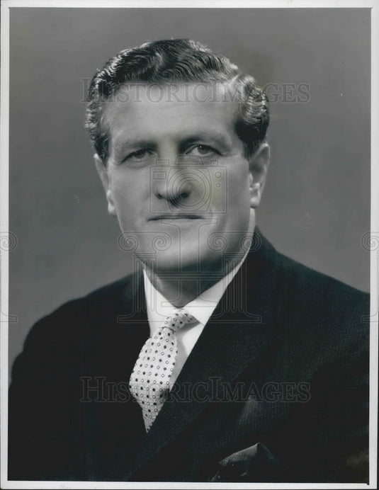 1966 Press Photo Assistant Private Secretary Philip Moore - KSB01255 - Historic Images