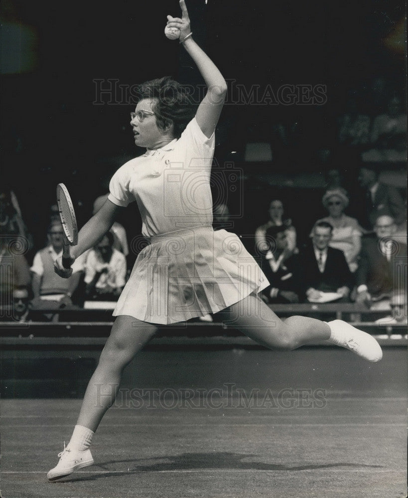 1965 Wimbledon Championship Tennis Match USA BJ Moffitt  - Historic Images