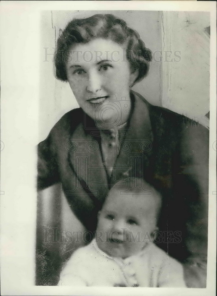 1956 Press Photo Ellen Moore Falling Log Injury Coma Pregnancy Recovery Deep Fre - Historic Images