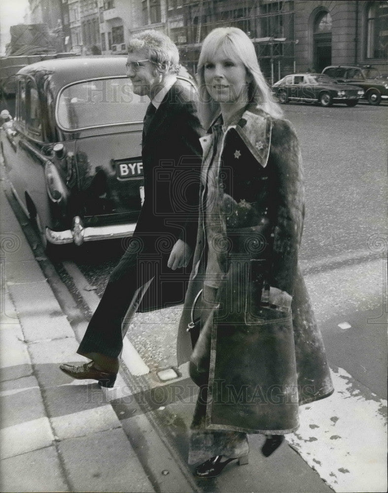 1971 Marvin Mitchelson/Attorney For Ralph Stolkin/Millionaire - Historic Images