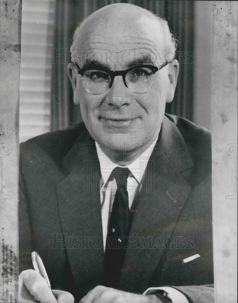 1968, Sir Donald Stokes, Chairman Of Leyland, Auto Industry Company - Historic Images