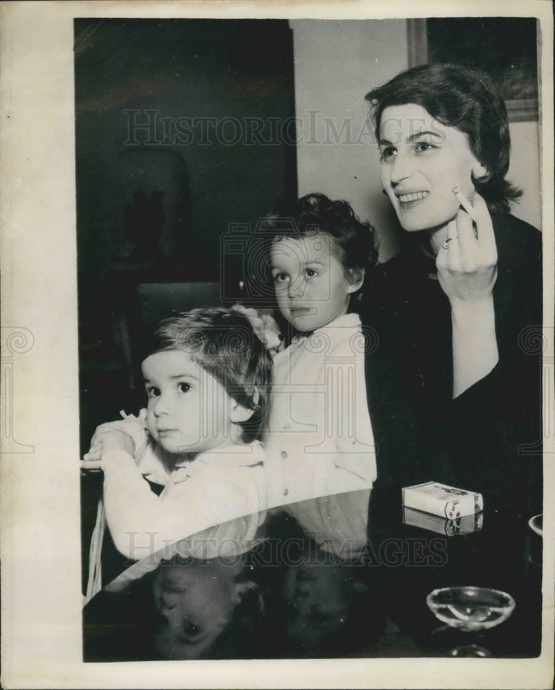 1955 Italian Actress Silvana Mangano & Daughters Veronica, Raffaella - Historic Images