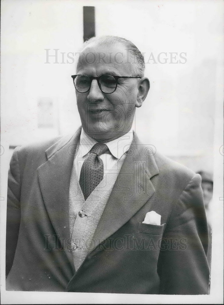 1957 Press Photo Frank Cousins, Transport and General Workers Union - KSB02035 - Historic Images