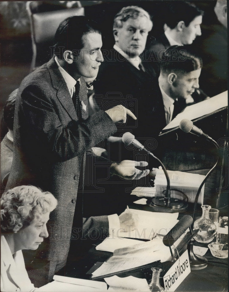 1966, Mr .Richard Moore Addressing Assembly - KSB02067 - Historic Images