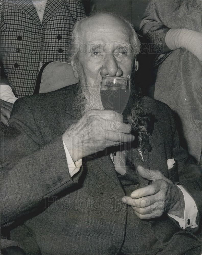 1967 Press Photo Mr. John Mosley Turner Celebrates 111th Birthday-Historic Images