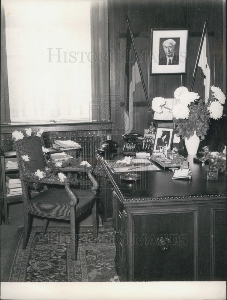 1953 Press Photo Mayor's Chair Vacant - KSB02487-Historic Images