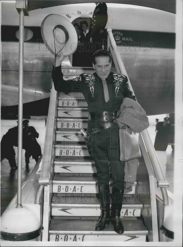 1958 Duncan Renaldo  as The Cisco Kid - Historic Images
