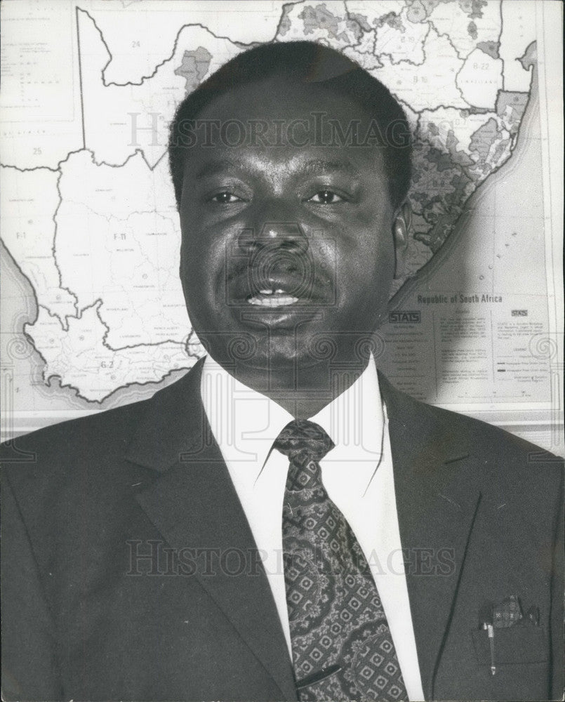 Press Photo Professor H.W.E. Ntsanwisi, Chief Minister of  Gazankulu Homeland - Historic Images