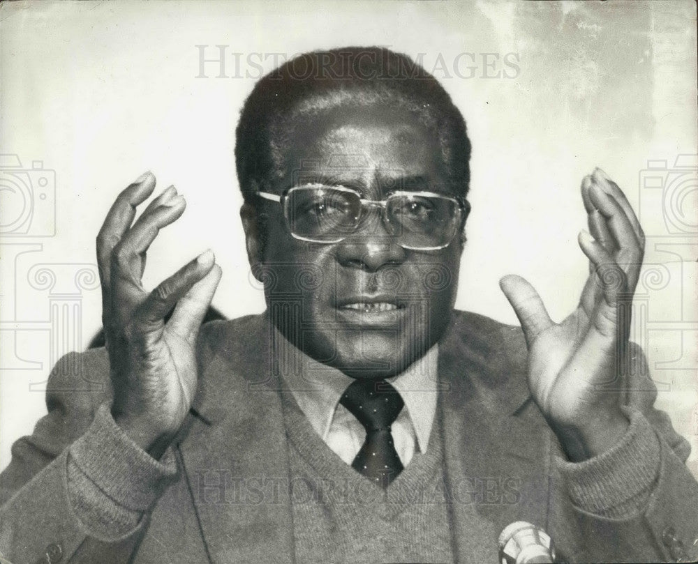 1980 Press Photo Zimbabwe Lord Soames invited Robert Mugabe form government - Historic Images