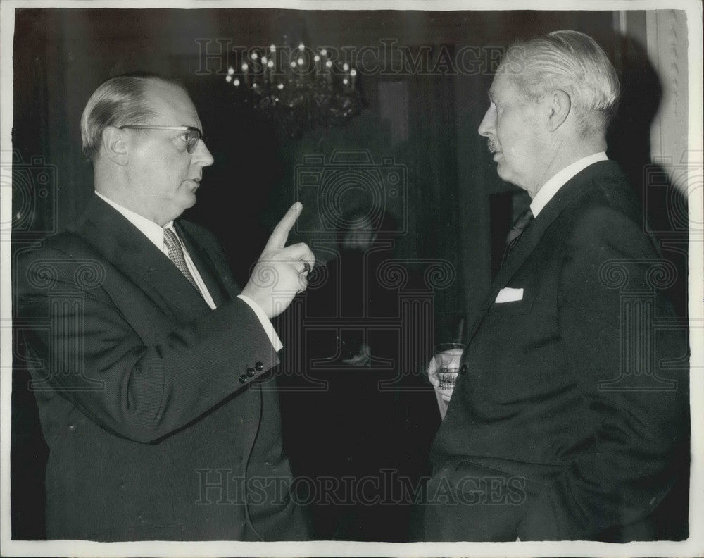 1961 Press Photo Prime Minister Harold Macmillan West German Dr. Adenauer-Historic Images