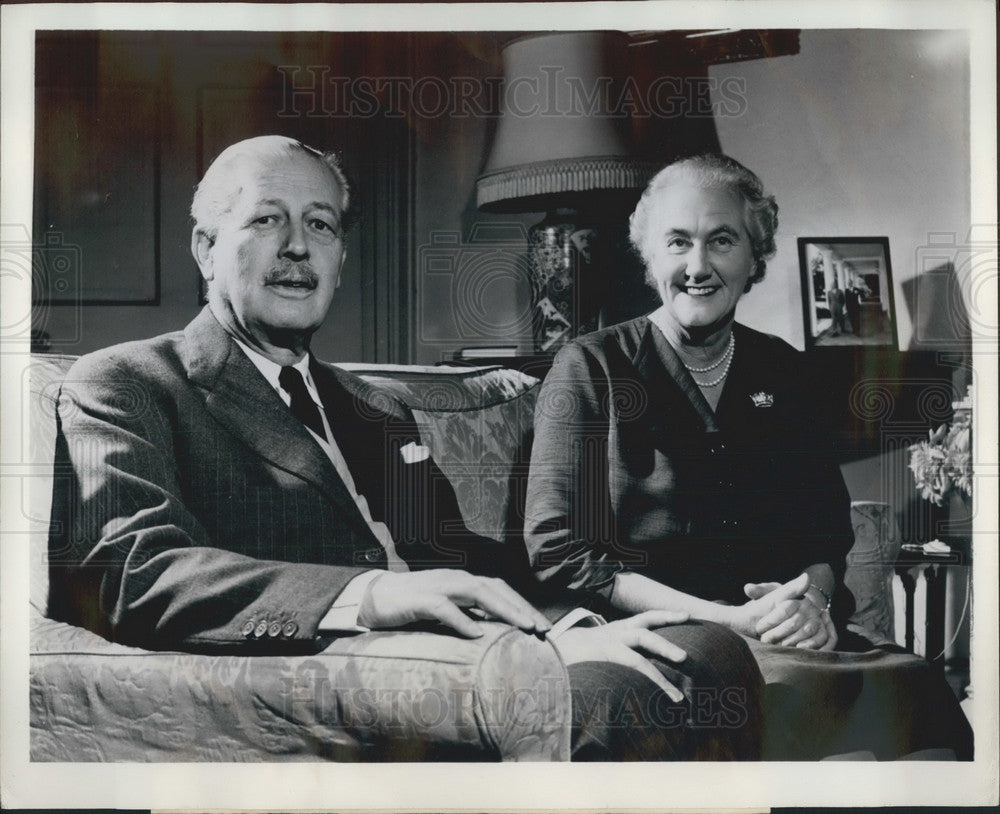 1960 Press Photo Prime Minister Harold Macmillan wife London residence-Historic Images