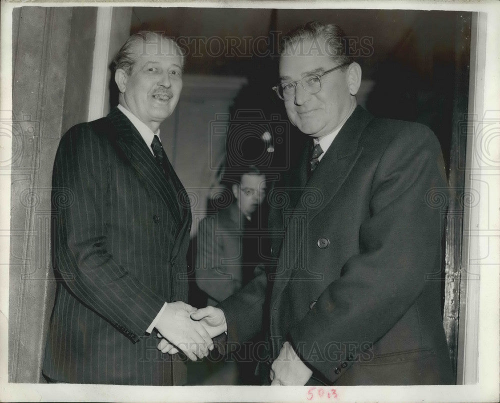 1957 Mr. Macmillan &amp; the new American Ambassador John Hay Whitney. - Historic Images
