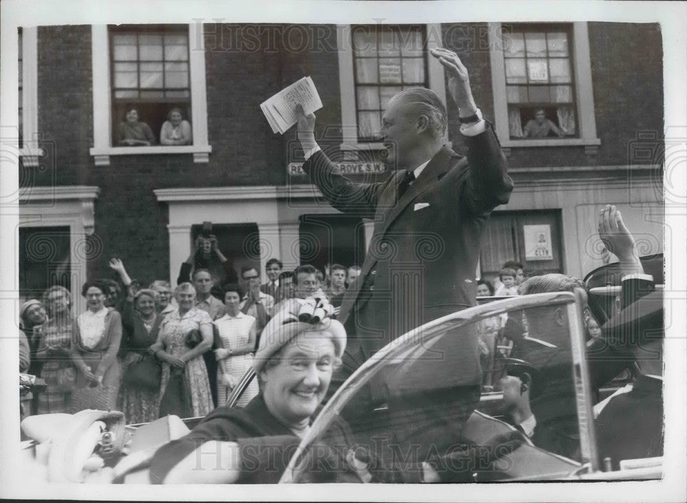 1959 Press Photo Prime Minister ,Mr. Macmillan & Lady Dorothy Macmillan-Historic Images