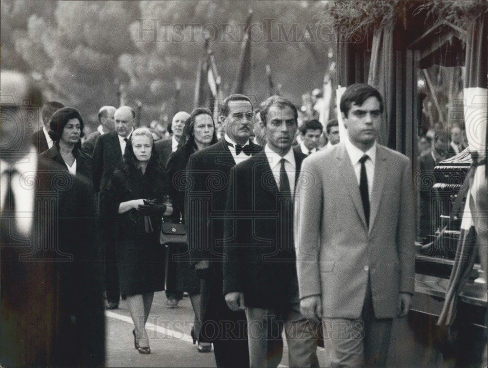 Press Photo Funeral of Palmiro Togliatti in Italy - Historic Images