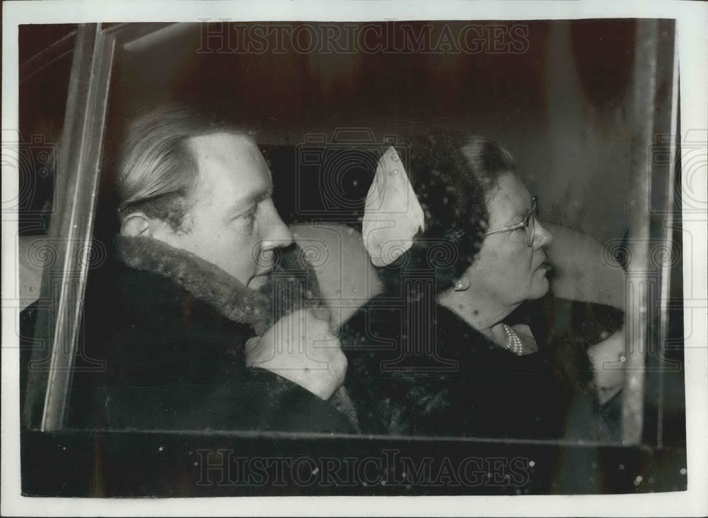 1958 Press Photo Mr. John Aspinall and Lady Mary Grace Orsborne - KSB04297 - Historic Images