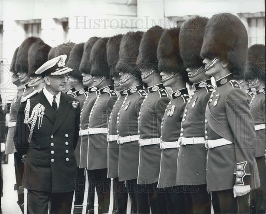 1977 Press Photo Sir Edward Ashmore ,Chief of the Defence Staff - KSB04307-Historic Images