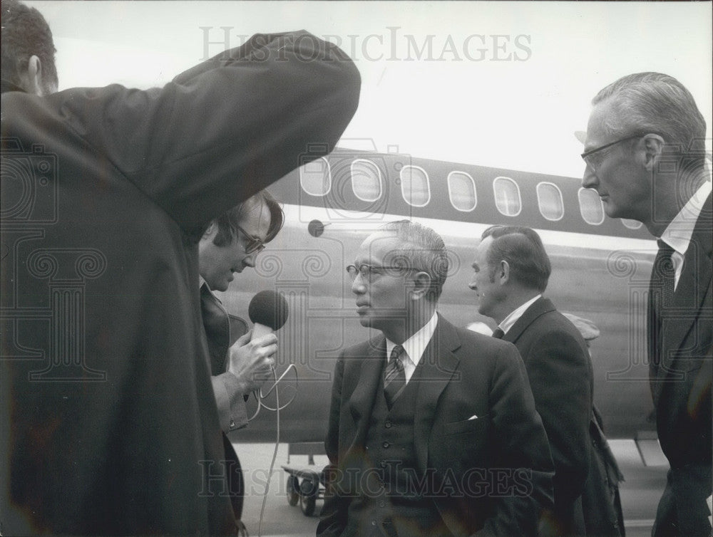 1971 Press Photo UN General Secretary U Thank Mr. Winspe Switzerland Geneva-Historic Images