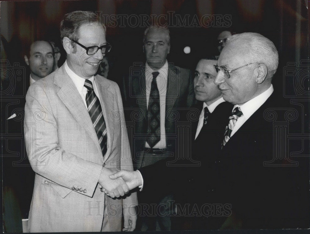 1977 Michael Blumenthal U.S. Treasury Secretary Italy Stammati - Historic Images