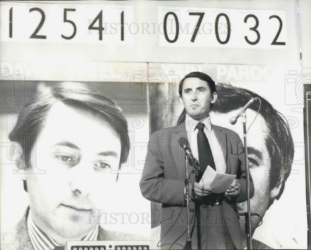 1976 Press Photo David Steel, New Liberal Party Leader - KSB04621-Historic Images