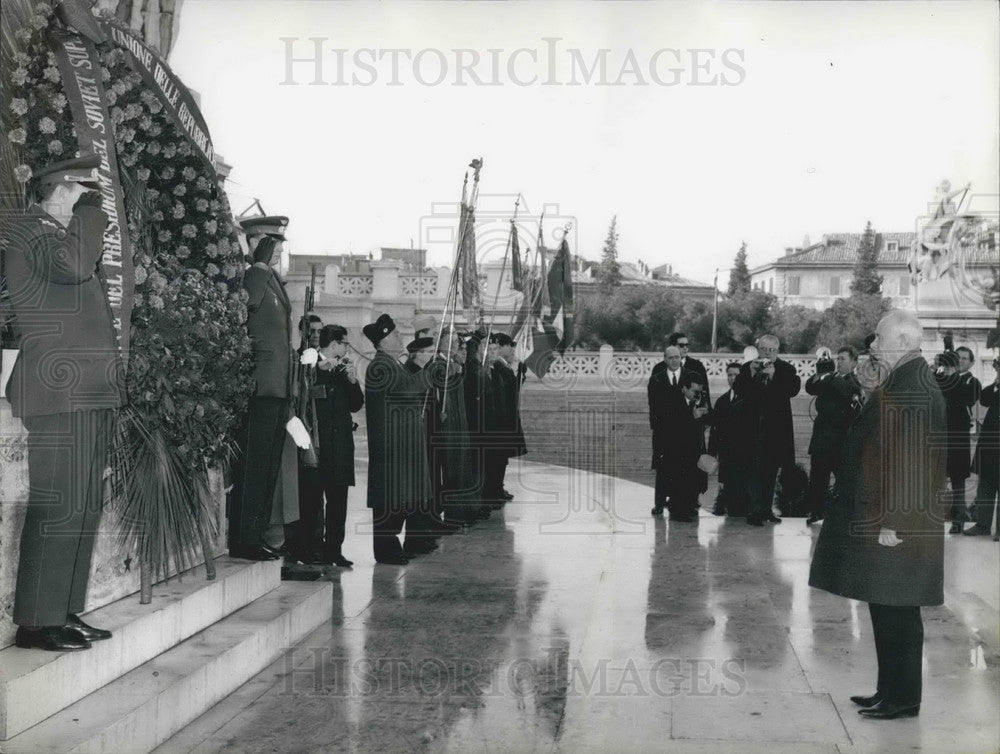 1967, Pres Nikolaj Podgorny of the Soviet Union in Rome - KSB05081 - Historic Images