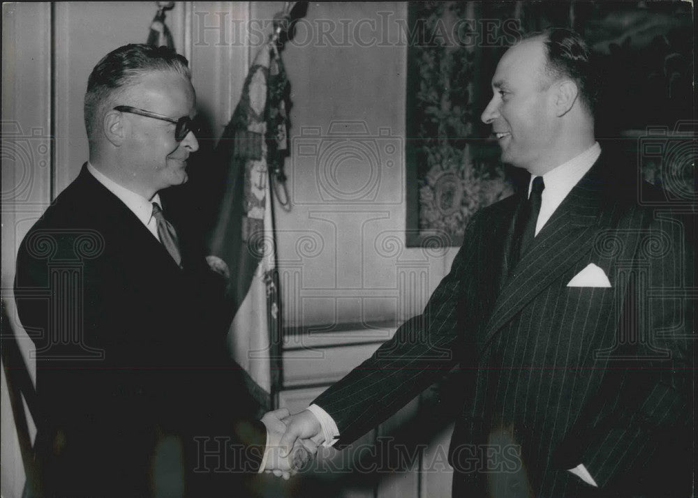 1954 Press Photo M.Caillavet (Right) and M. Andre Monteil ,of France - KSB05129 - Historic Images