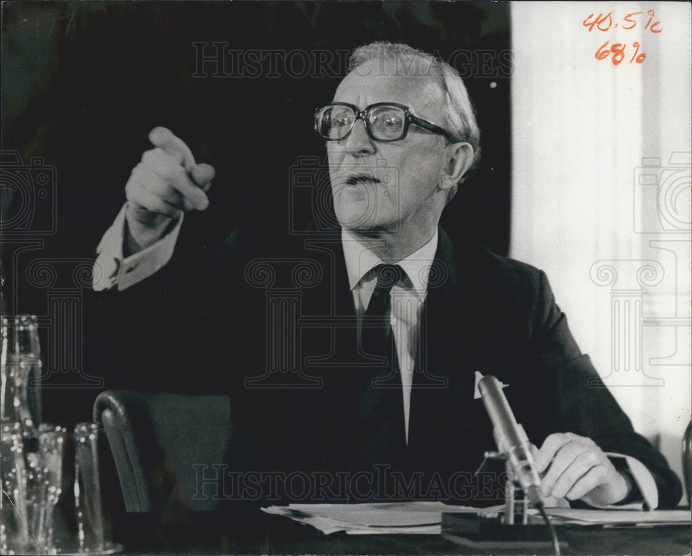 1979, British Foreign Secretary Lord Carrington - KSB05143 - Historic Images