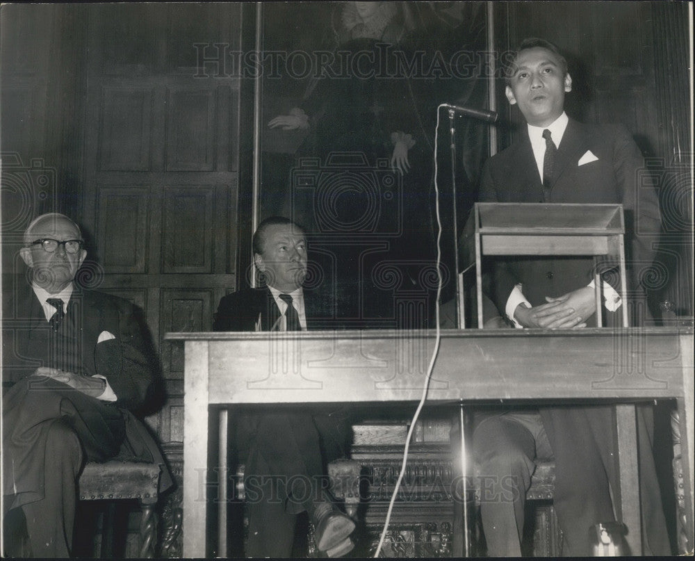 1969 Press Photo Deputy leader of the Saigon delegation ,Nguyen Xuan Phong - Historic Images