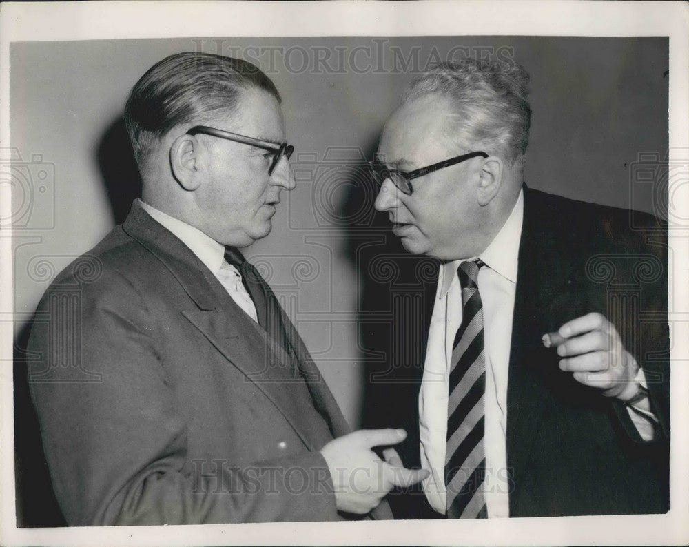 1953 Germany's "Mr Attlee" attends meeting of Socialist internationa - Historic Images