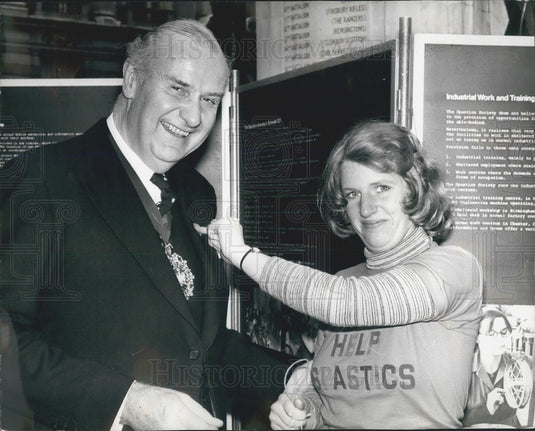 1976 ir Lindsay Ring, London's Lord Mayor - Historic Images